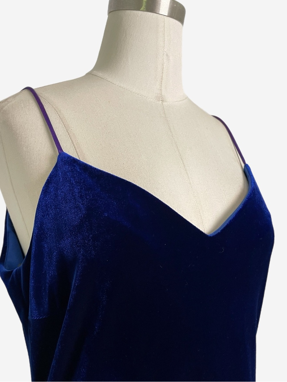 Vintage Y2K Niki Livas Blue velvet cross strap open back maxi gown holiday M/L - Picture 5 of 13